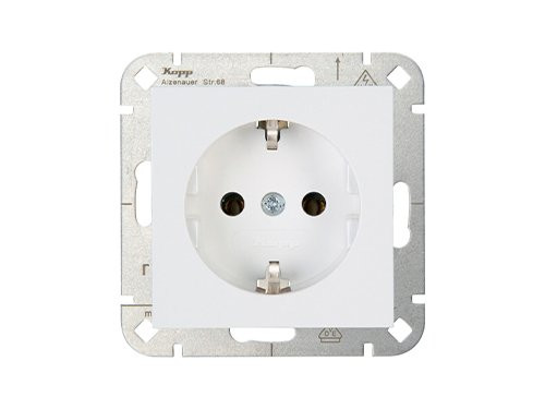 Foto van Kopp HK07 PURE mat wit inbouw stopcontact wcd RA Kopp HK07 PURE mat wit inbouw stopcontact wcd RA