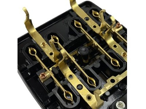 Tafelcontactdoos RA 4V vierkant wit