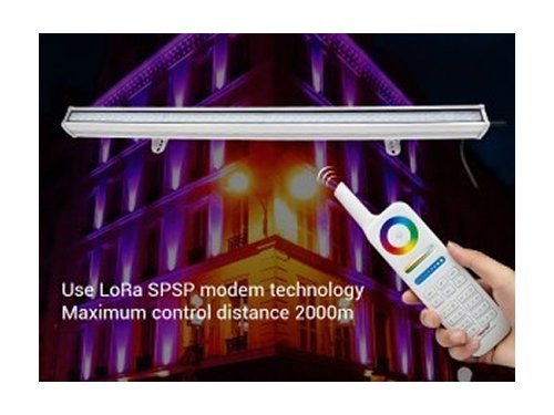 Foto van RGB-CCT LED wallwasher IP65 24W 230V 433MHz RGB-CCT LED wallwasher IP65 24W 230V 433MHz