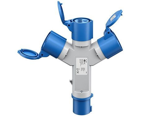CEE adapter CEE stekker naar 3x CEE contra stekker