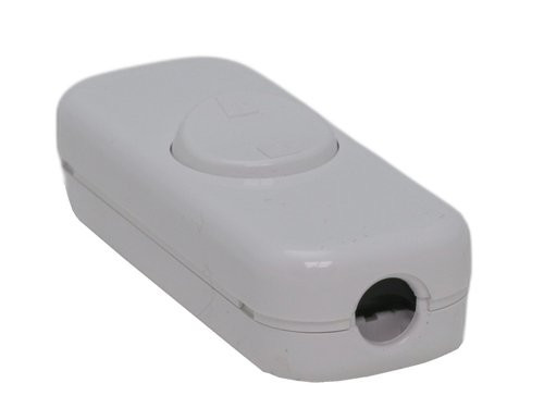 Snoerschakelaar wit met randaarde 10A