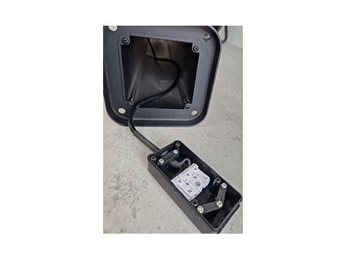 Foto van Paallamp Elm E27 zwart IP44 80cm Paallamp Elm E27 zwart IP44 80cm