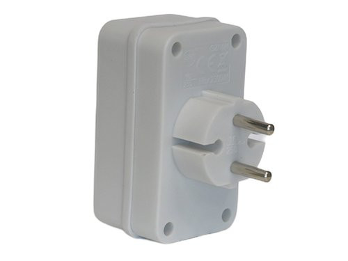 Randaarde stekkeradapter 4 x euro wit
